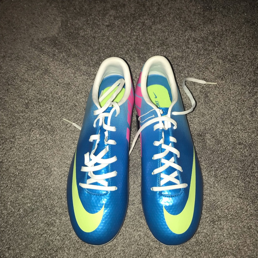JR Mercurial Victory IV AG Size:6Y